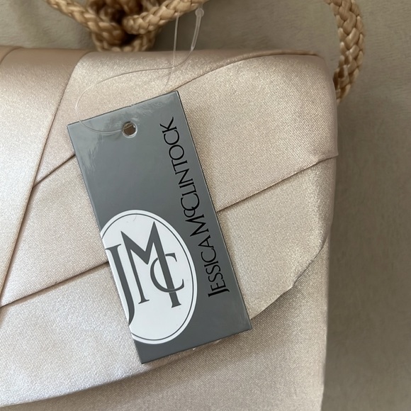 Gunne Sax by Jessica McClintock Pleated Clutch NWT - Picture 10 of 10